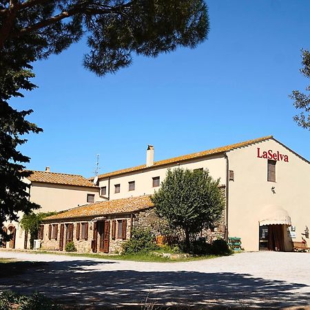 Laselva Albinia Exterior photo